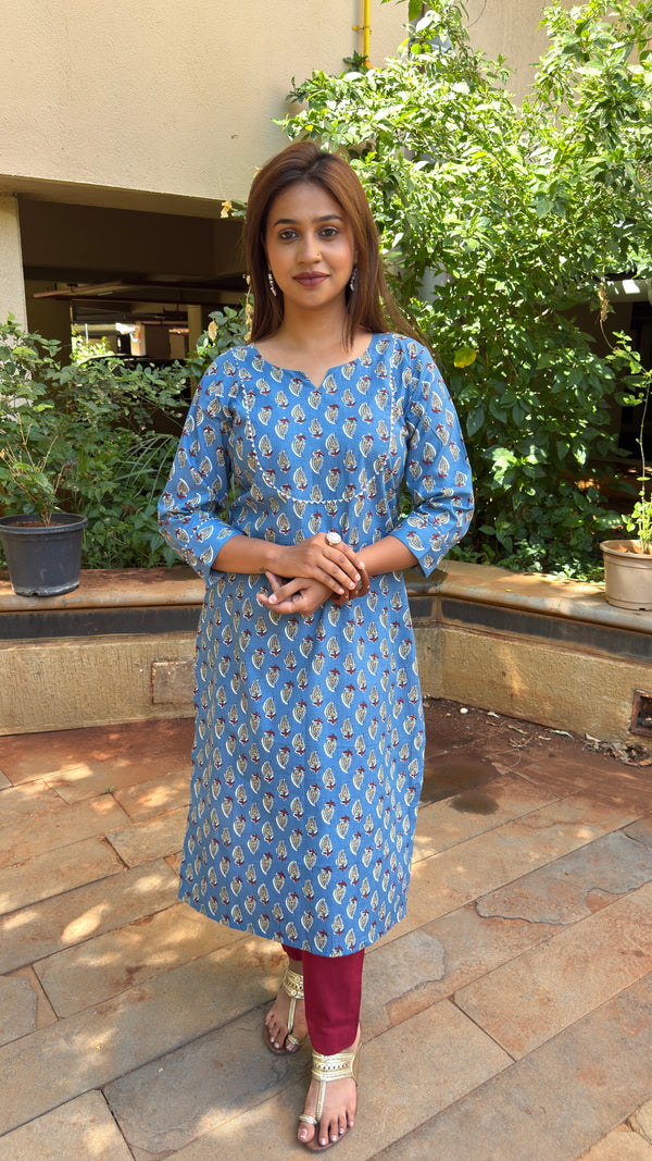Blue Paisley Kurta Maroon Pants