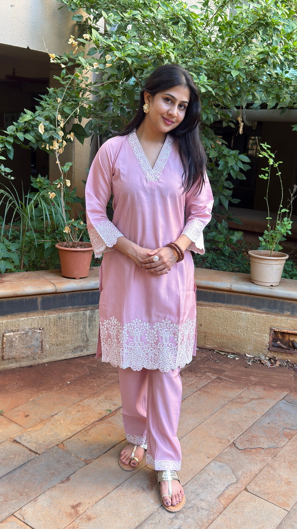 Pink Lace Trim Kurta Set